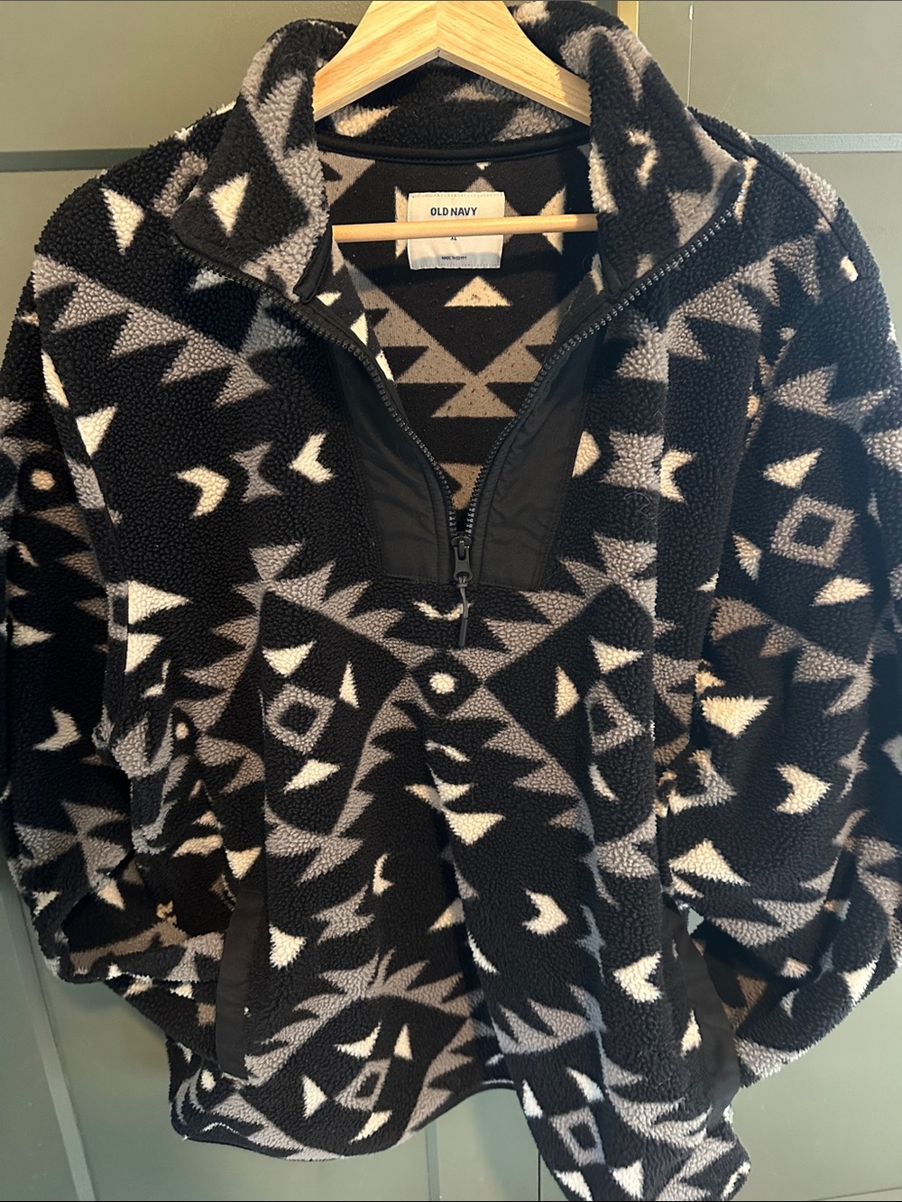 Old Navy Black, Gray and White Patterned Zip-Up Pullover